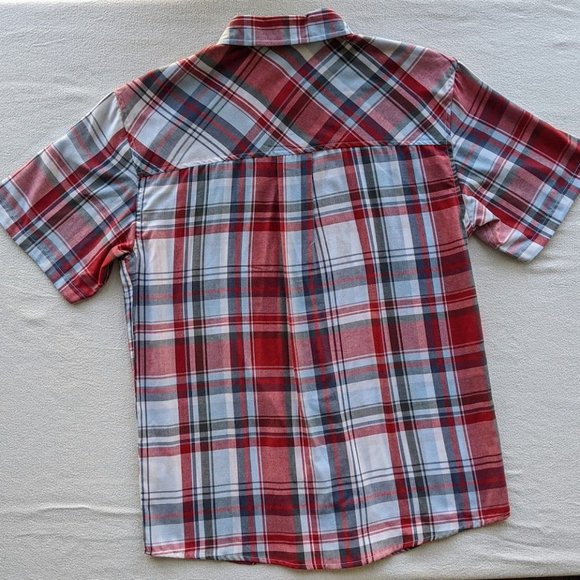 Field & Stream Men's Short Sleeve Button Up Flannel Shirt Size S/M, Red Gray NEW - Picture 4 of 5